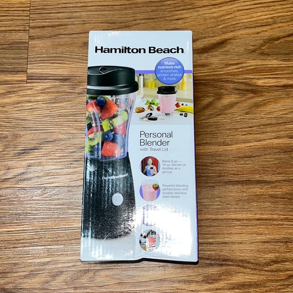 Hamilton Beach Other - NEW Hamilton beach personal blender with travel lid